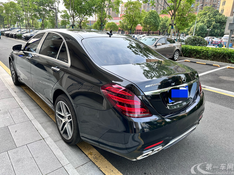 奔驰S级 S320 [进口] 2014款 3.0T 自动 汽油 商务型加长版 (欧Ⅴ) 