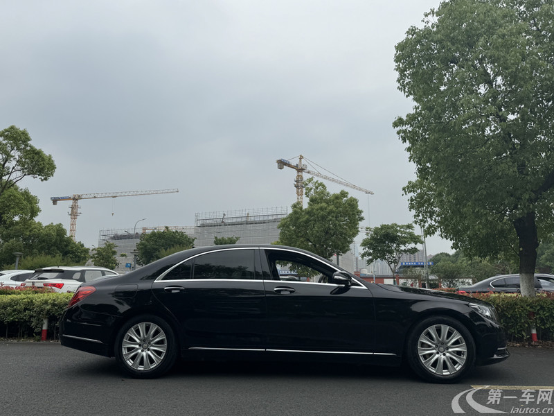 奔驰S级 S400 [进口] 2014款 3.0T 自动 汽油 尊贵型加长版 