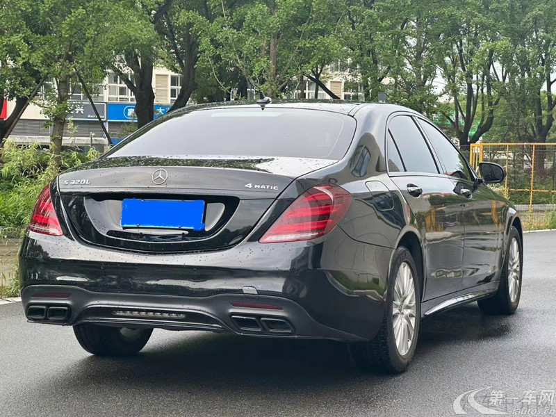 奔驰S级 S320 [进口] 2017款 3.0T 自动 汽油 商务型加长版 