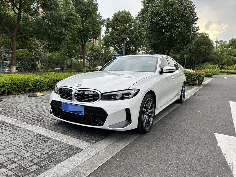 宝马3系 325Li 2024款 2.0T 自动 汽油 xDrive二手车 二手M运动套装 价格0万 