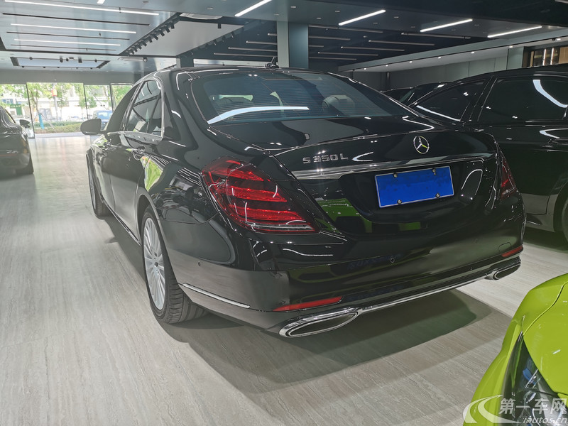 奔驰S级 S350L [进口] 2020款 3.0T 自动 汽油 商务型臻藏版 