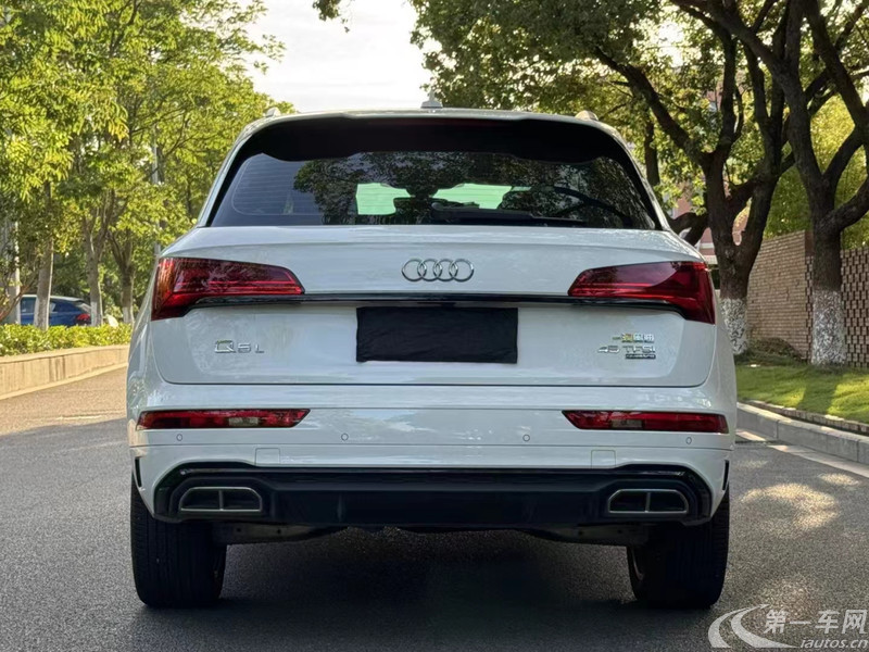 奥迪Q5L 45TFSI 2024款 2.0T 自动 豪华动感型 (国Ⅵ) 