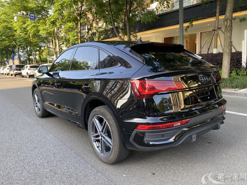 奥迪Q5L 40TFSI 2024款 2.0T 自动 时尚动感型 (国Ⅵ) 