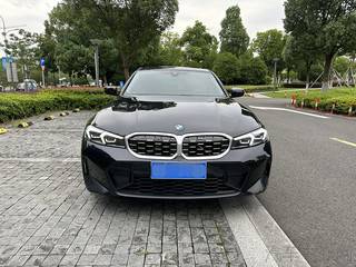 宝马3系 325Li 2.0T 自动 xDrive-M运动套装 