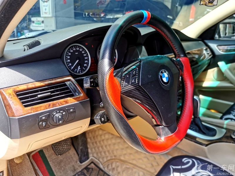 宝马5系 530Li 2006款 3.0L 自动 汽油 豪华型 (国Ⅲ) 