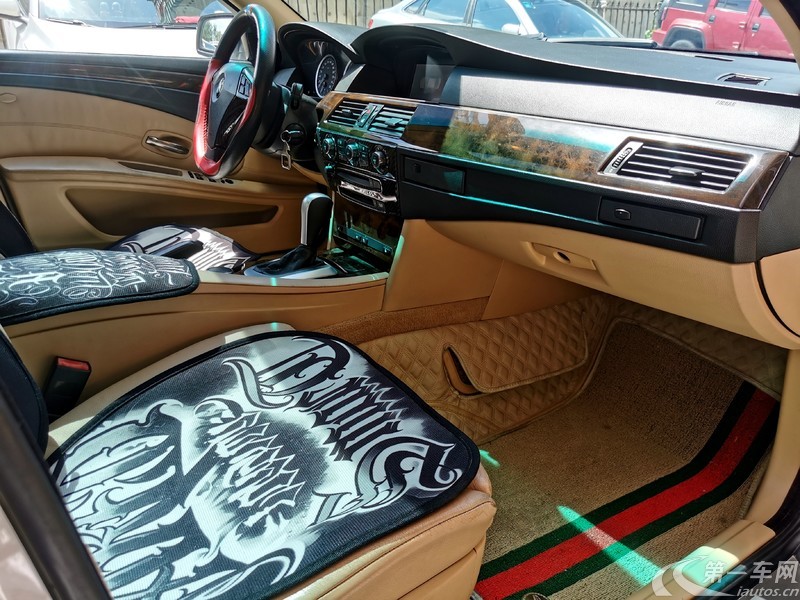 宝马5系 530Li 2006款 3.0L 自动 汽油 豪华型 (国Ⅲ) 