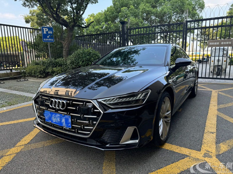 奥迪A7L 45TFSI 2024款 2.0T 自动 奢享型 (国Ⅵ) 