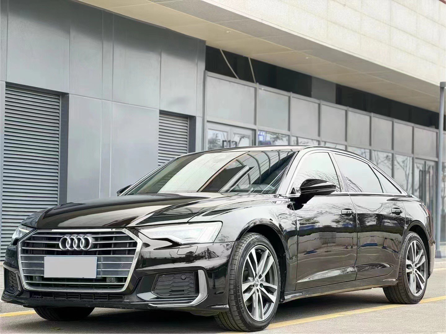 奥迪A6L 40TFSI 2019款 2.0T 自动 豪华动感型 价格0万