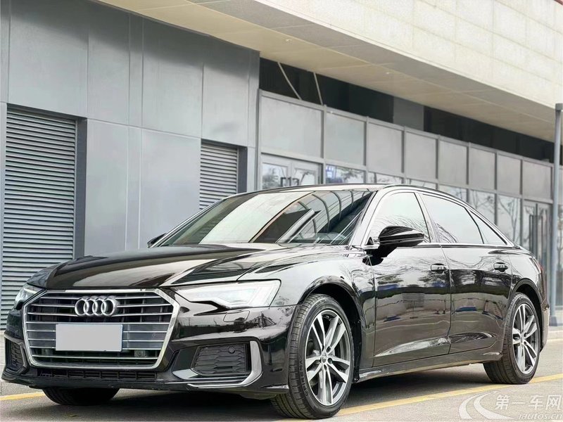 奥迪A6L 40TFSI 2019款 2.0T 自动 豪华动感型 (国Ⅵ) 