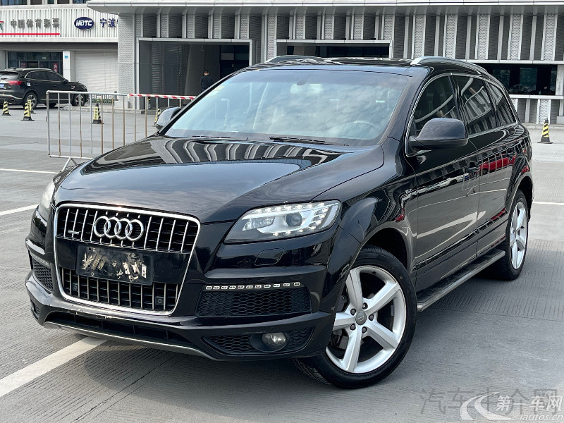 奥迪Q7 35 [进口] 2014款 3.0T 自动 运动型 