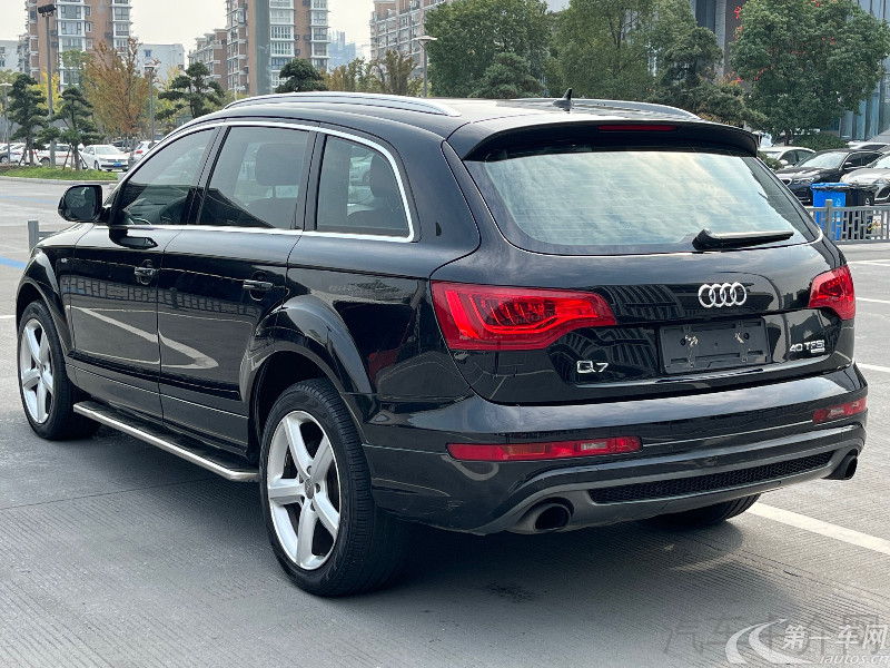 奥迪Q7 35 [进口] 2014款 3.0T 自动 运动型 