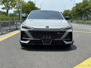 长安UNI-V 1.5T 自动 运动版 