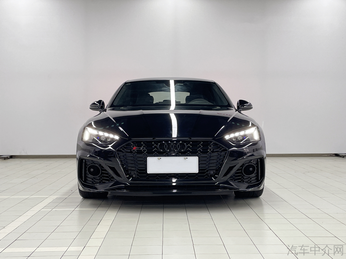 奥迪RS5 Sportback [进口] 2023款 2.9T 自动 黑曜版价格0万