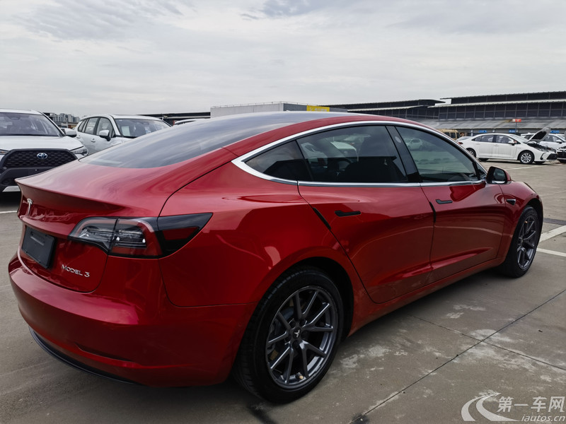 特斯拉MODEL 3 2020款 自动 改款标准续航升级版 纯电动 