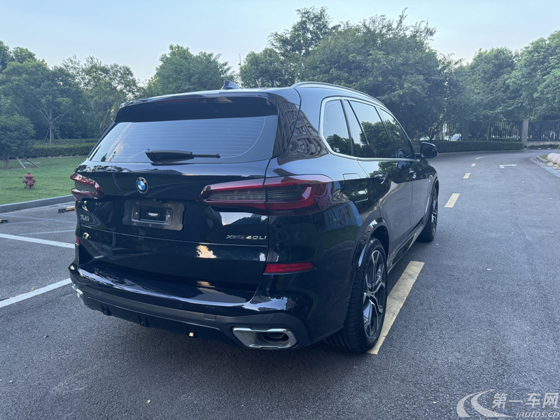 宝马X5 xDrive40Li 2022款 3.0T 自动 改款尊享型M运动套装 (国Ⅵ) 