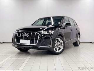 奥迪Q7 2.0T quattro-S-line运动型 