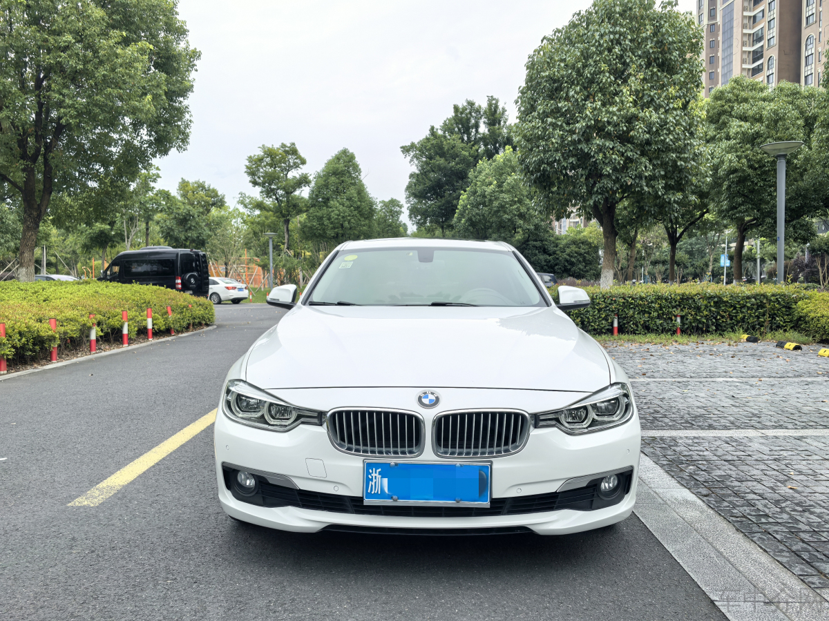 宝马3系 320Li 2019款 2.0T 自动 汽油 xDrive时尚版 价格0万 