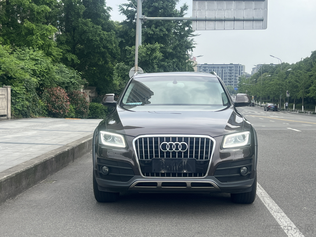 奥迪Q5 2017款 2.0T 自动 四驱 汽油 Plus技术型 价格0万 