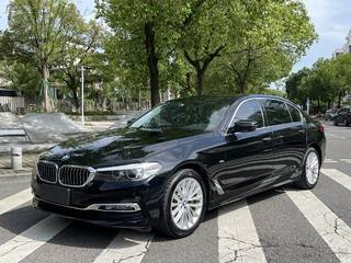 宝马5系 530Li 2.0T 自动 xDrive豪华套装 