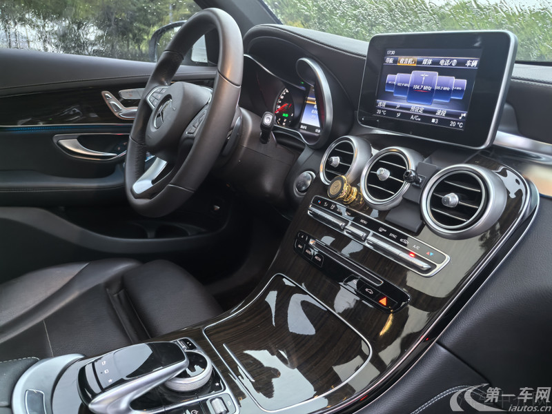 奔驰GLC GLC260 2016款 2.0T 自动 四驱 5座 豪华型 (国Ⅴ) 