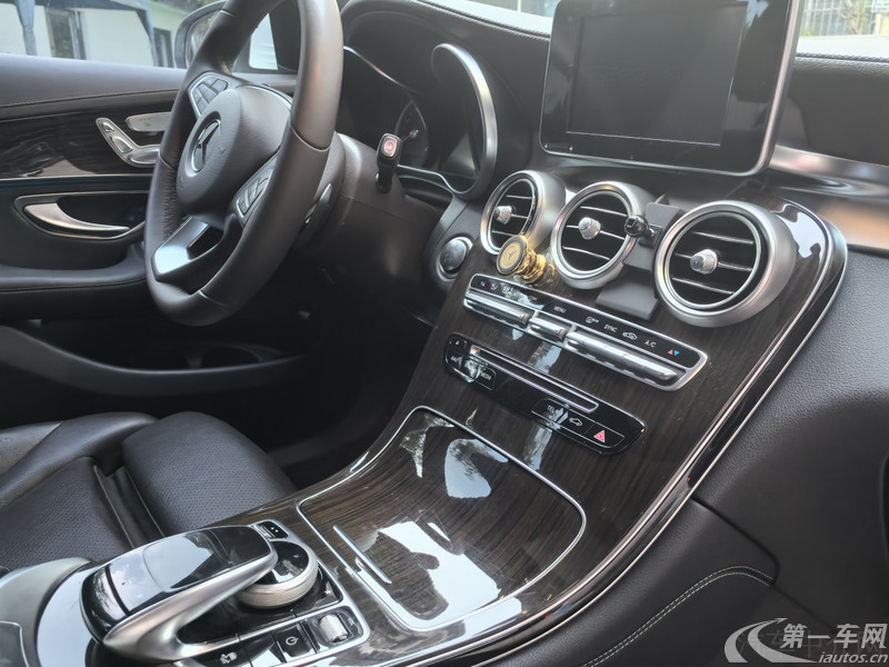 奔驰GLC GLC260 2016款 2.0T 自动 四驱 5座 豪华型 (国Ⅴ) 