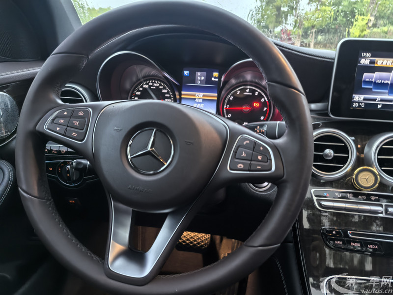 奔驰GLC GLC260 2016款 2.0T 自动 四驱 5座 豪华型 (国Ⅴ) 