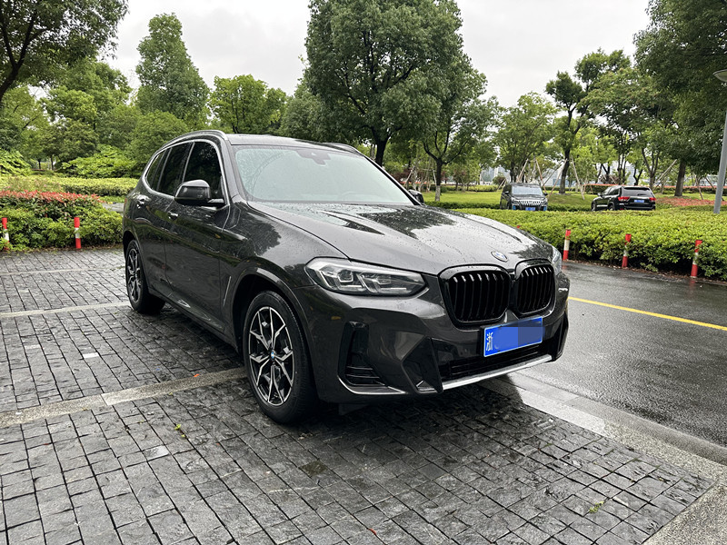 宝马X3 2021款 2.0T 自动 四驱 豪华套装版 价格0万 