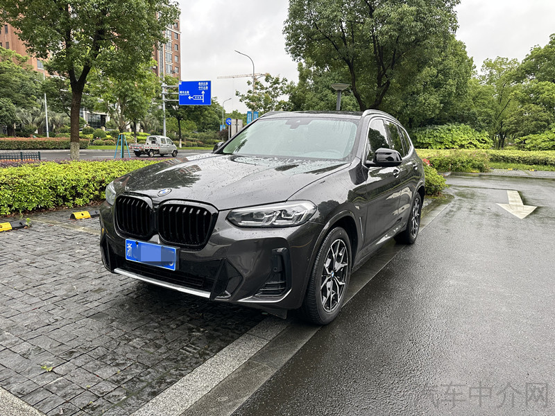 宝马X3 2021款 2.0T 自动 四驱 豪华套装版 价格0万 