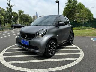 SmartForTwo 硬顶 1.0L 自动 硬顶激情版 