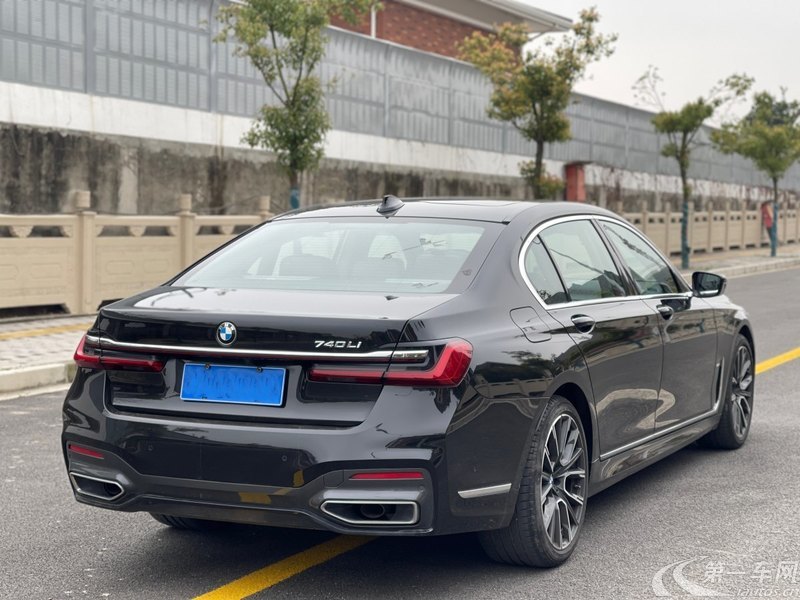 宝马7系 740Li [进口] 2019款 3.0T 自动 汽油 改款领先型豪华套装 