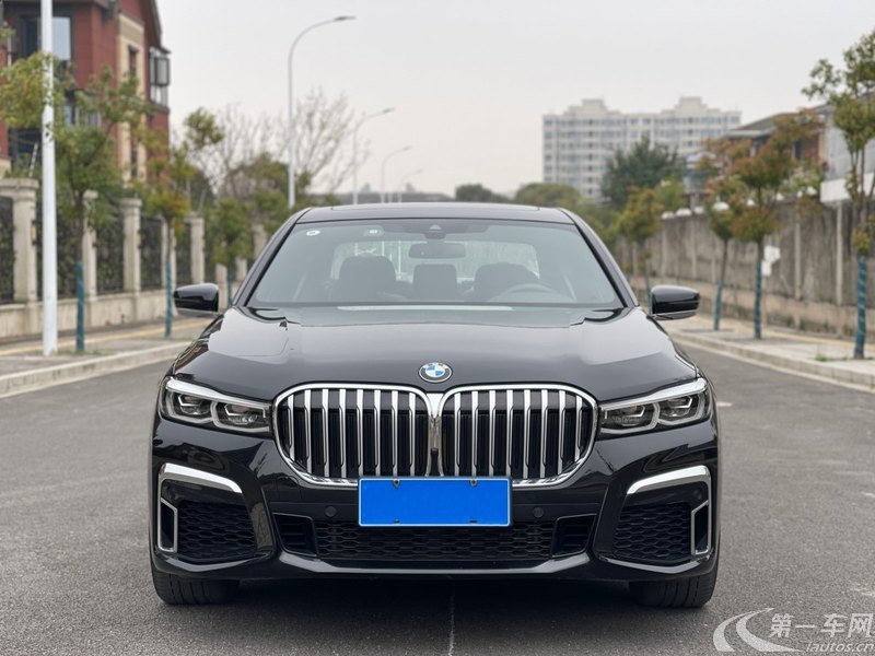 宝马7系 740Li [进口] 2019款 3.0T 自动 汽油 改款领先型豪华套装 