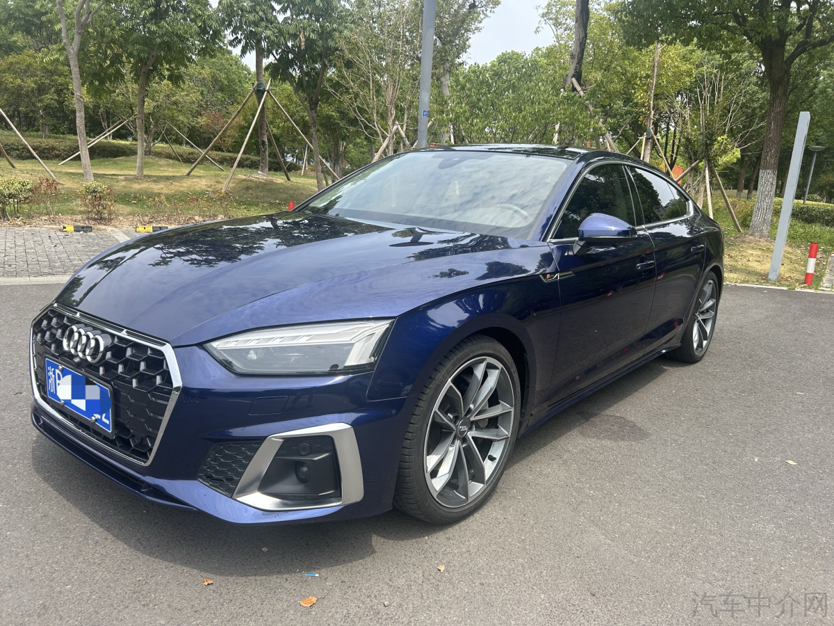 奥迪A5 Coupe 40 TFSI [进口] 2021款 2.0T 自动 汽油 时尚动感型价格0万