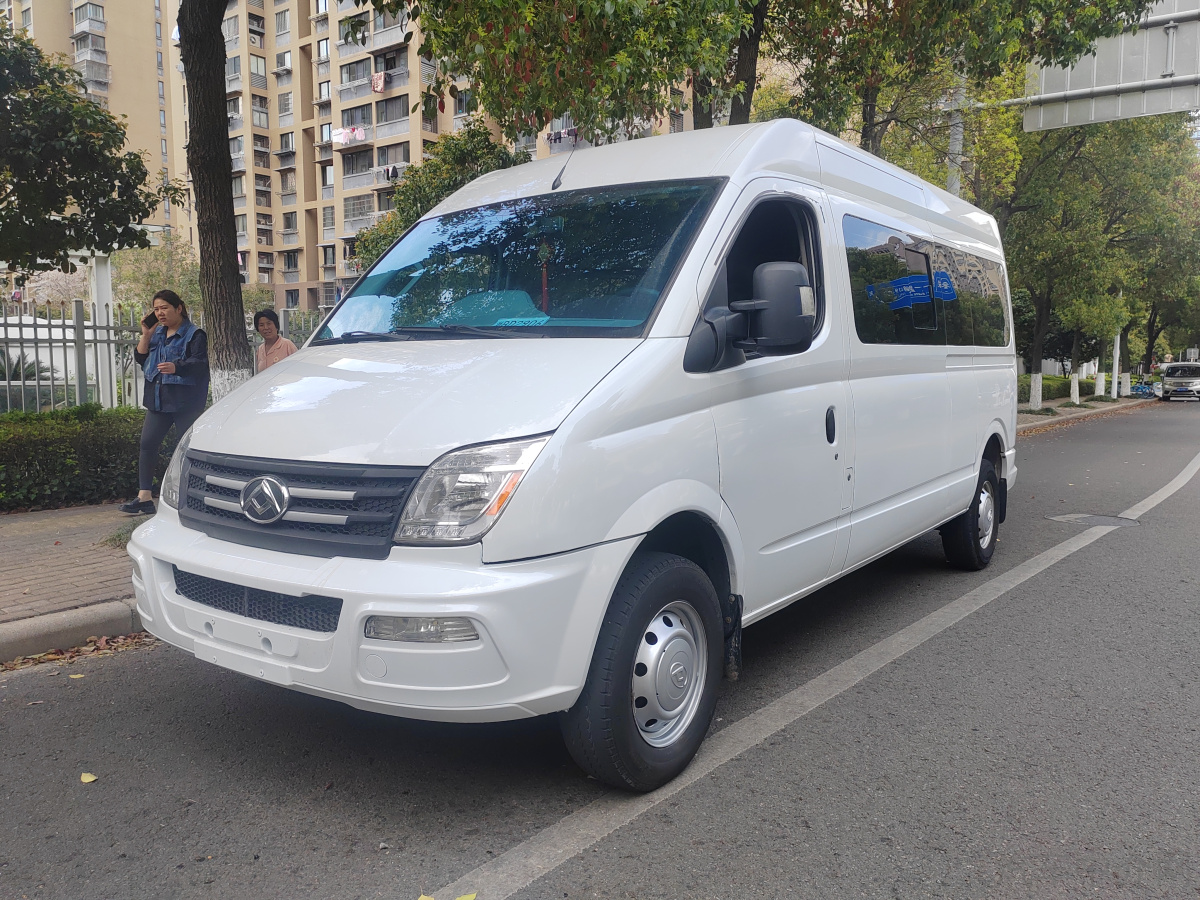 MAXUS迈克萨斯V80 2021款 2.0T 手动 Plus商旅版长轴中顶 价格0万