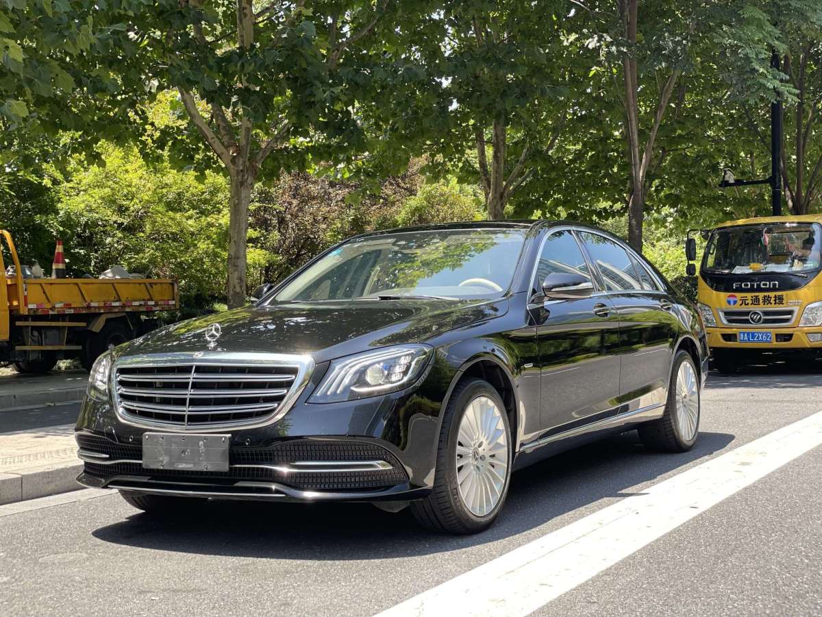奔驰S级 S320L [进口] 2019款 2.0T 自动 汽油价格0万 