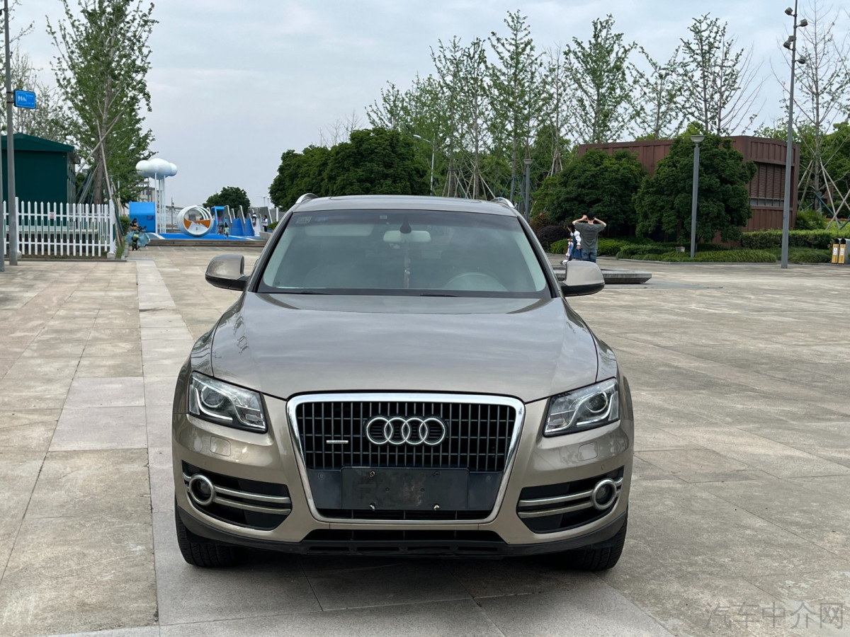 奥迪Q5 2011款 2.0T 自动 四驱 汽油 舒适型 价格0万 