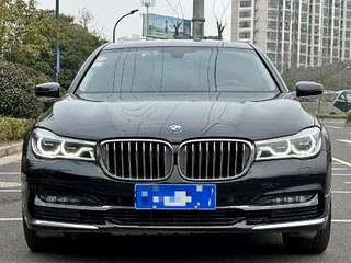 宝马7系 740Li 3.0T 自动 豪华型 