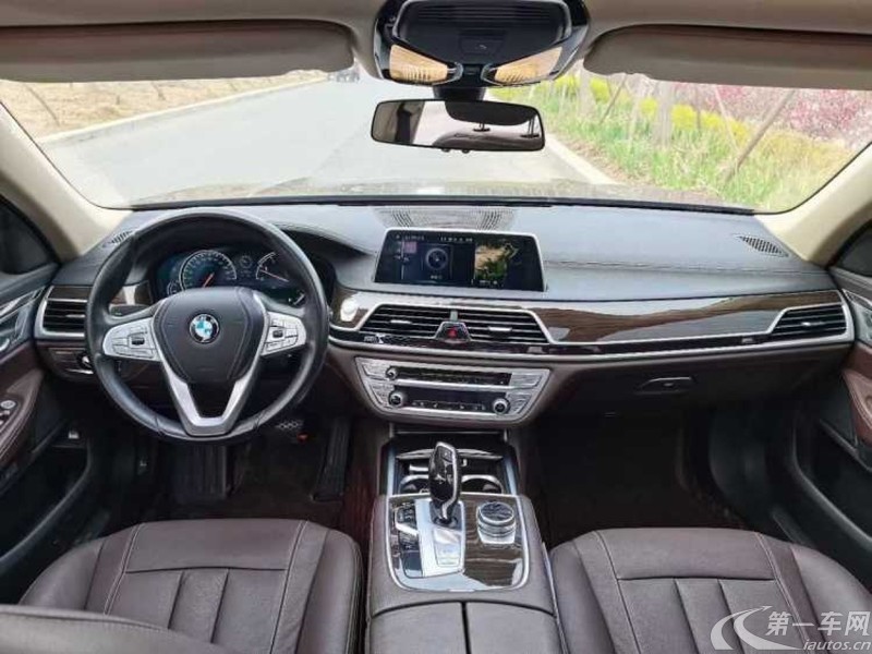 宝马7系 730Li [进口] 2017款 2.0T 自动 汽油 豪华型 