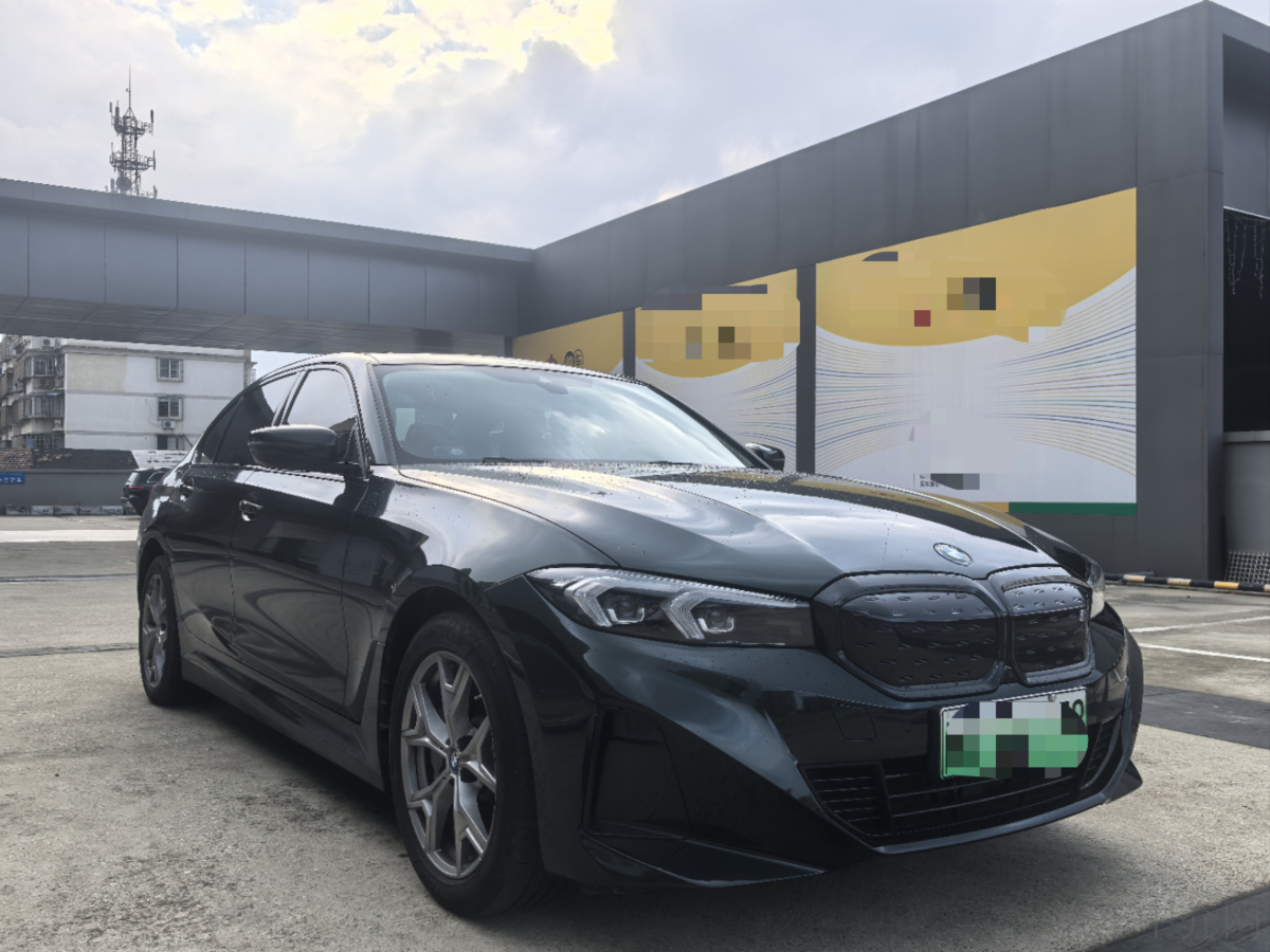 宝马i3 2022款 0.0T 自动 eDrive35L价格0万 