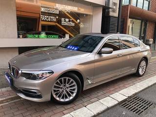 宝马5系 525Li 2.0T 自动 豪华套装 