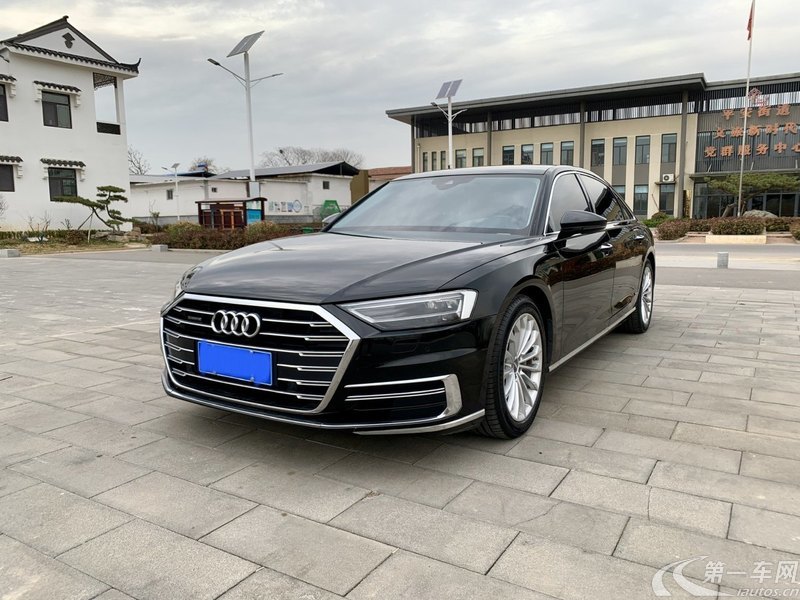 奥迪A8L 55 [进口] 2019款 3.0T 自动 汽油 豪华型 