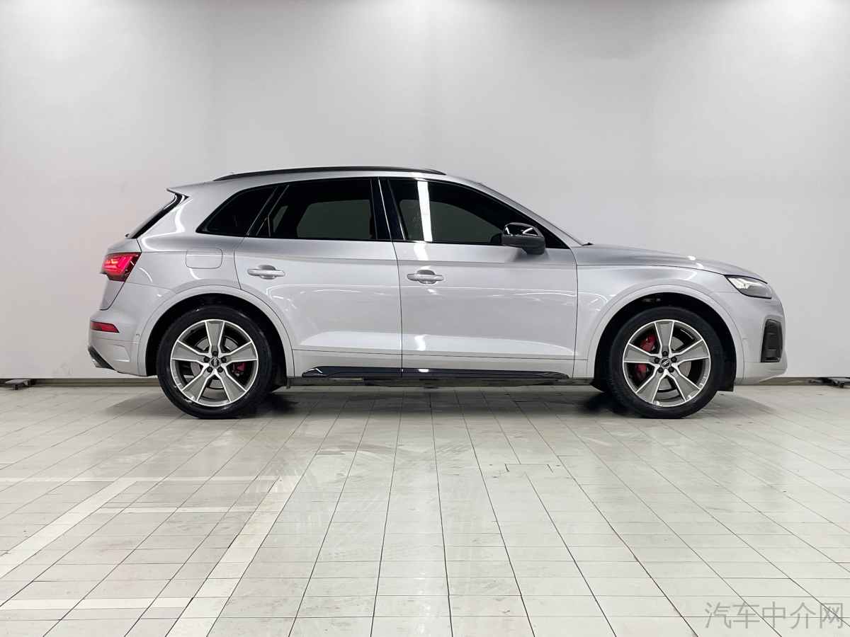 奥迪SQ5 [进口] 2021款 3.0T 自动 四驱价格0万 