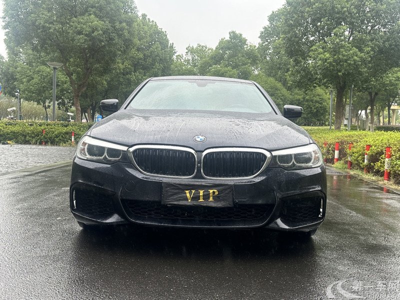 宝马5系 530Li 2019款 2.0T 自动 汽油 xDrive-M运动套装改款 (国Ⅵ) 