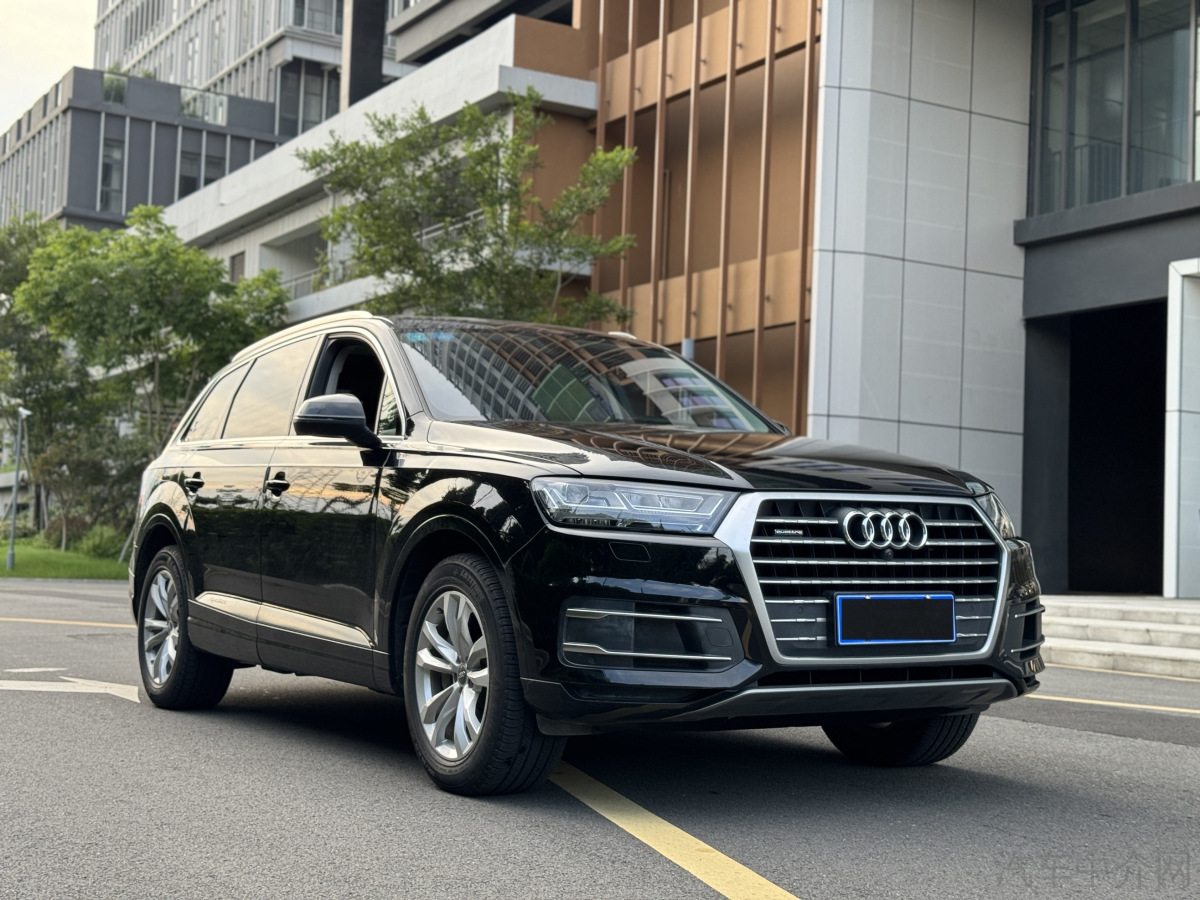 奥迪Q7 45 [进口] 2019款 2.0T 自动 舒适型价格0万 