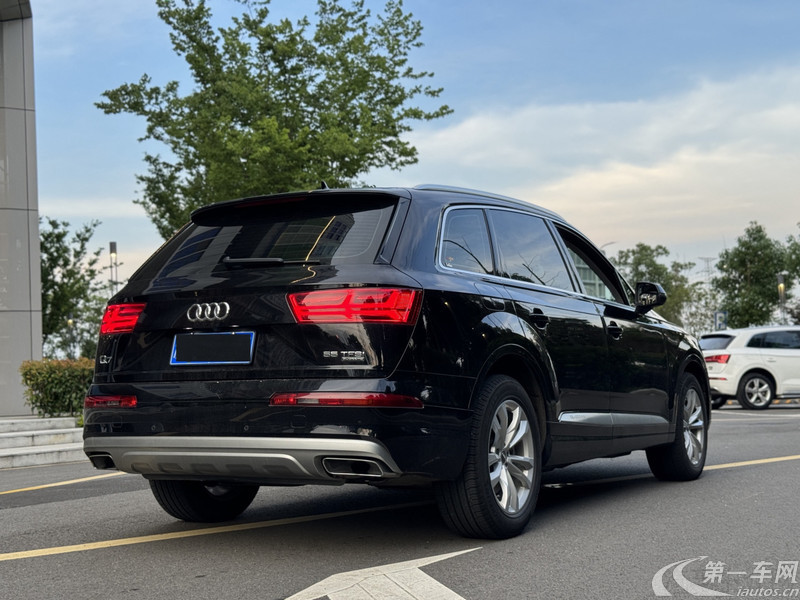 奥迪Q7 45 [进口] 2019款 2.0T 自动 舒适型 