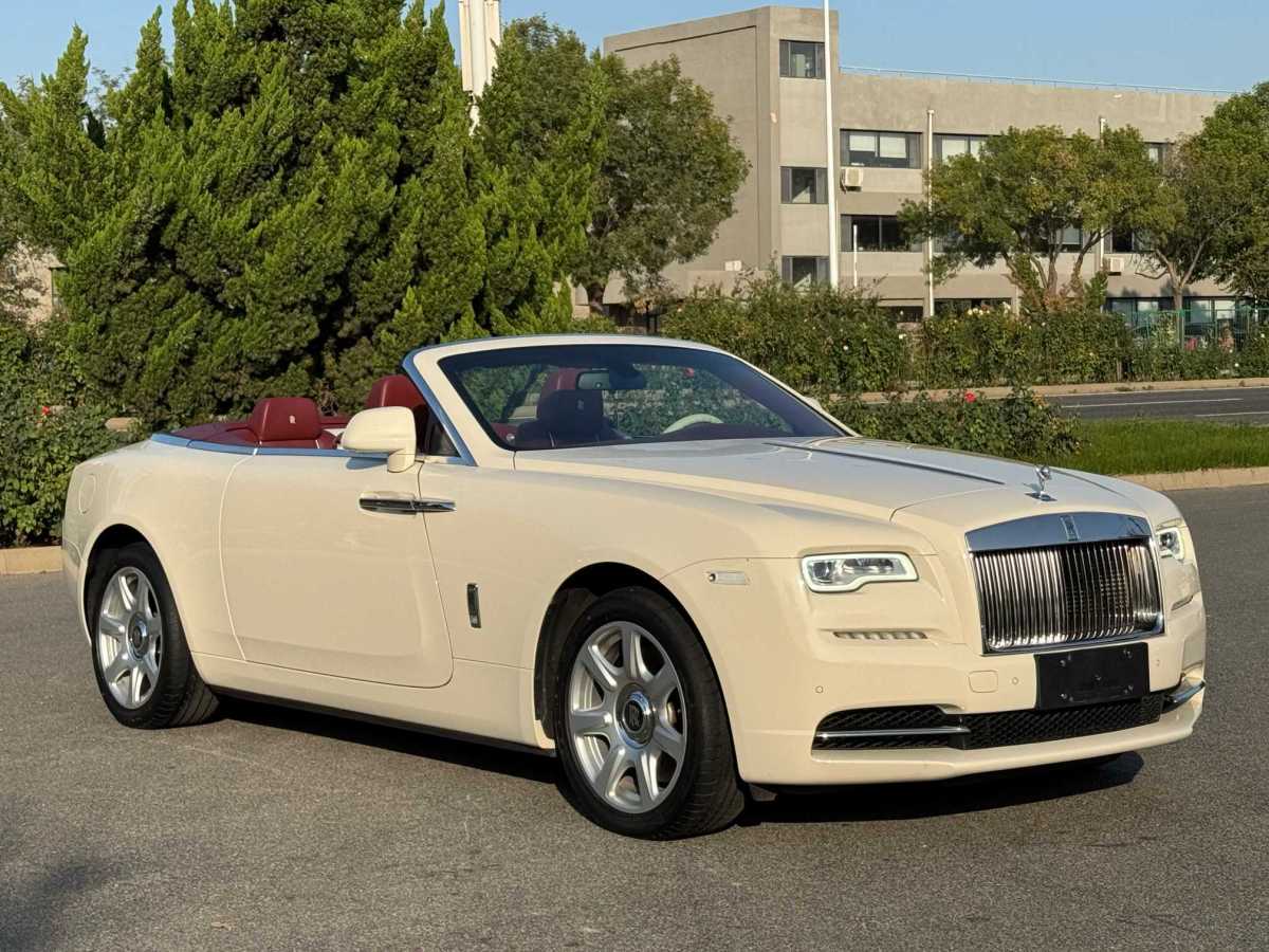 劳斯莱斯曜影 [进口] 2018款 6.6T 自动 Black二手车 二手Badge价格0万 