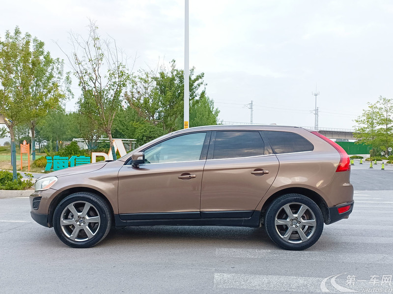 沃尔沃XC60 [进口] 2012款 2.0T 自动 前驱 智尊版 (欧Ⅴ) 