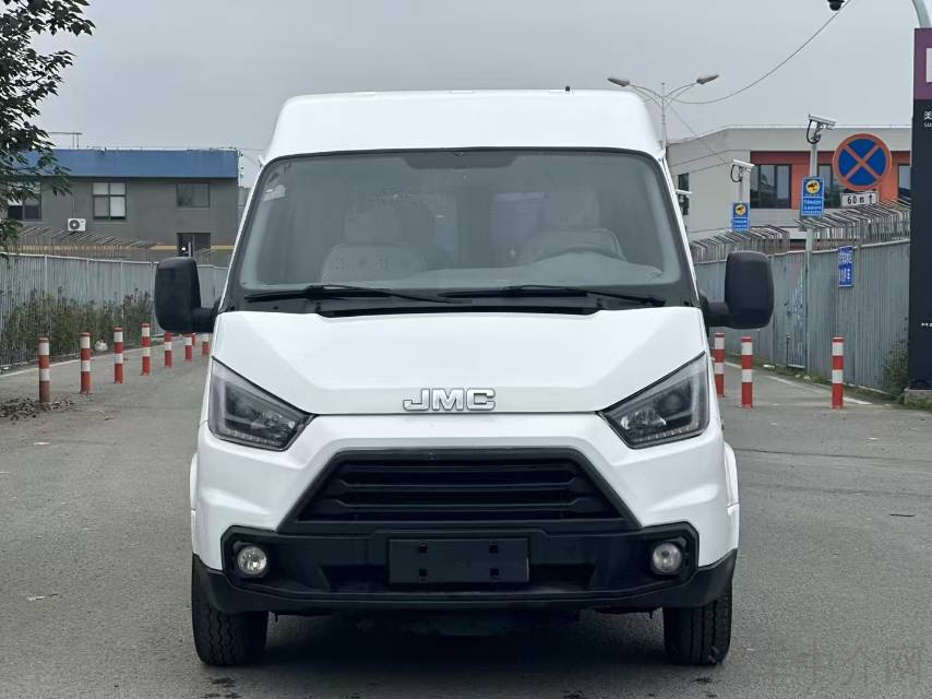 江铃特顺 2020款 2.8T 手动 商运型长轴高顶后单胎 价格0万 