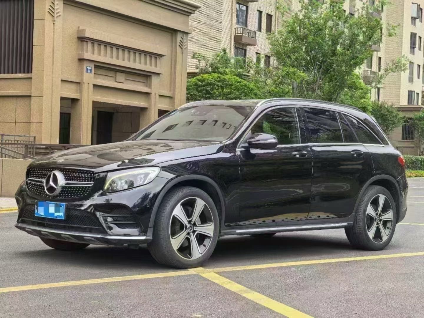 奔驰GLC GLC300L 2019款 2.0T 自动 豪华型 价格0万