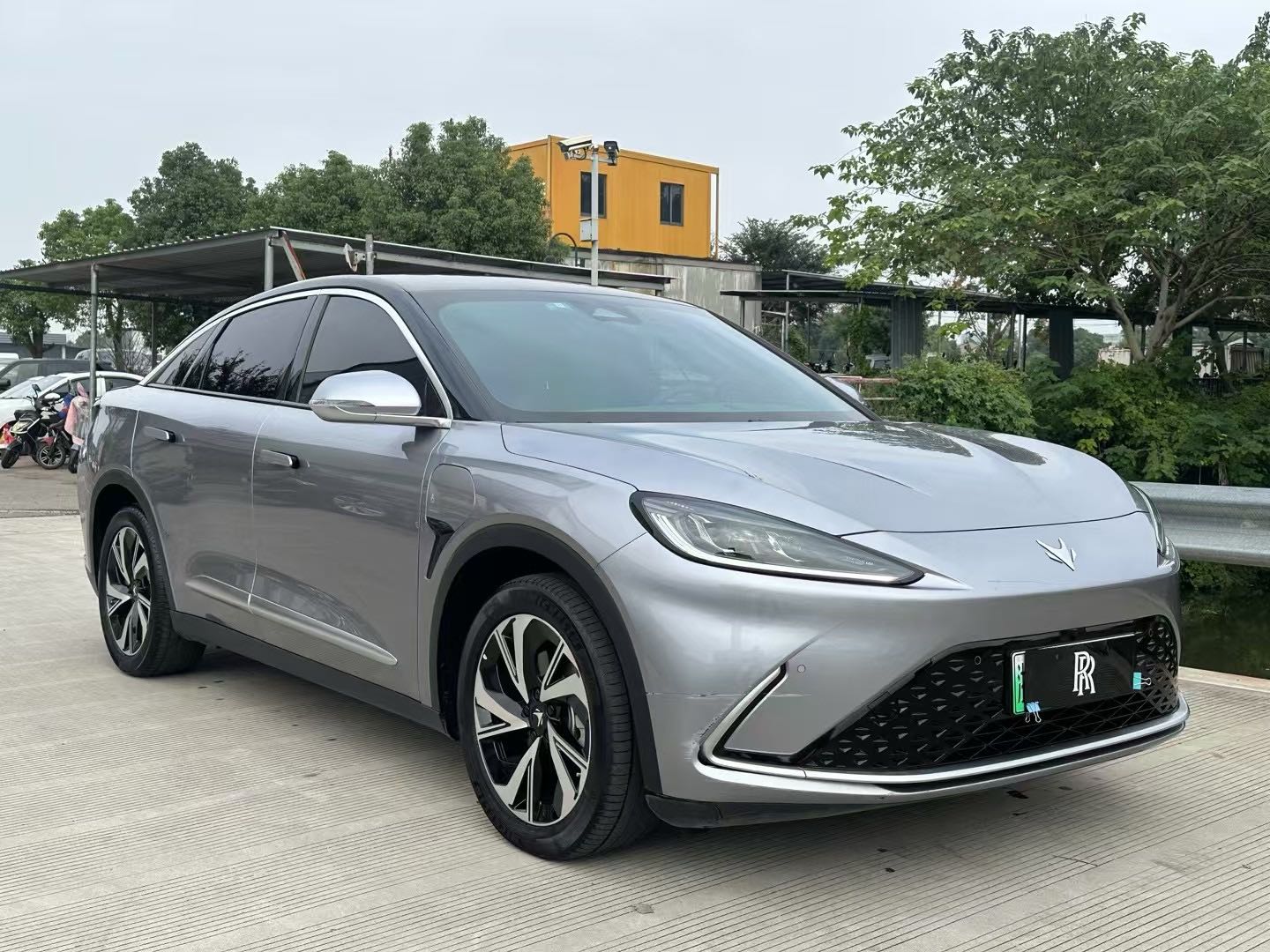 ARCFOX极狐阿尔法S 2022款 0.0T 自动 525S+二手车 二手175kW价格0万 