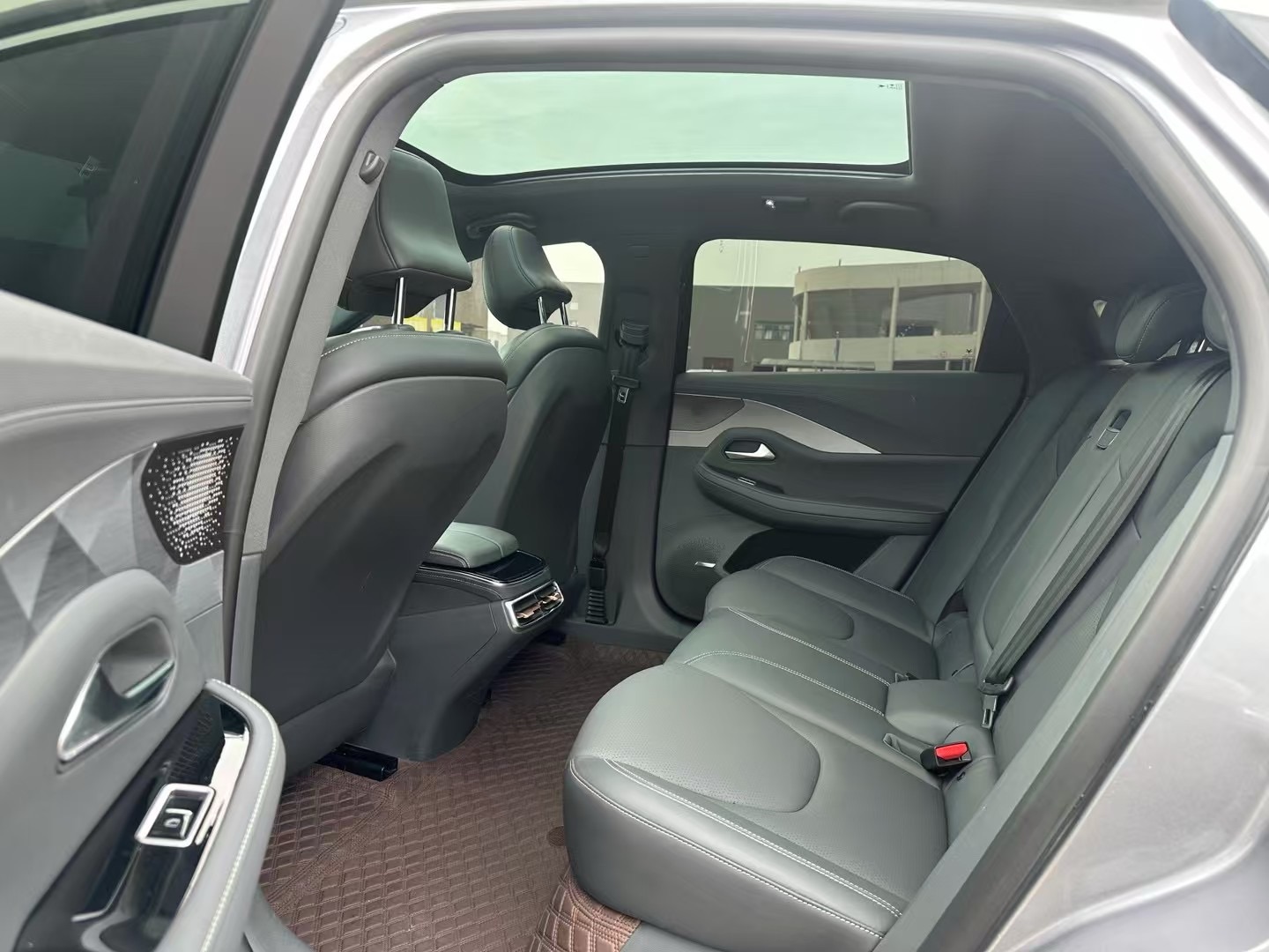 宝马7系 730Li [进口] 2019款 2.0T 自动 汽油 豪华套装价格0万 